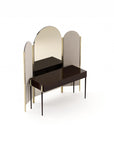 Sa table de dressing